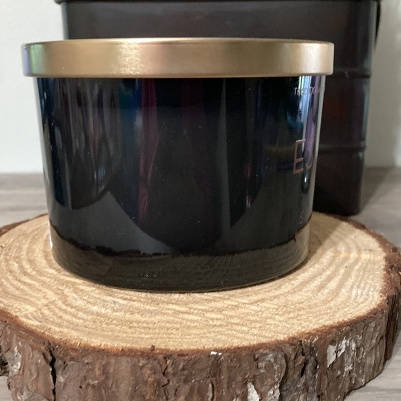 Sand+Fog ESPRESSO SCENTED 2 WICK CANDLE - Picture 5 of 8